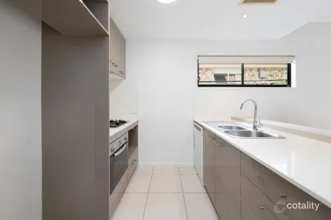 Property photo of 1/24 Windsor Street Hamilton QLD 4007