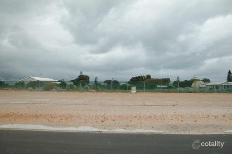 8 Salamanca Rd, Cervantes, WA 6511