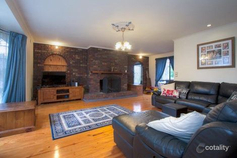 Property photo of 14 Worcester Road Gisborne VIC 3437