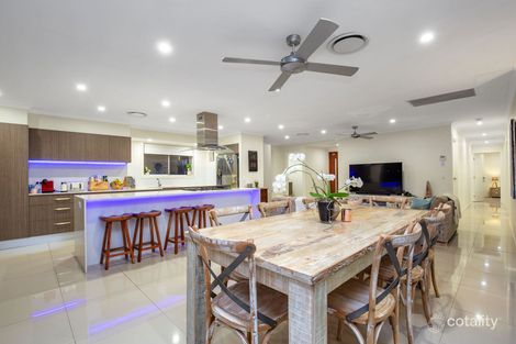 Property photo of 8 Dromana Crescent Helensvale QLD 4212