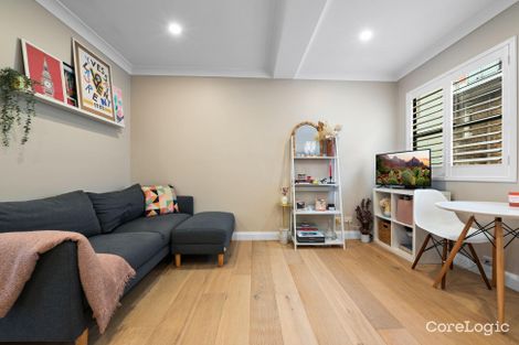 Property photo of 303/9 Greenknowe Avenue Elizabeth Bay NSW 2011