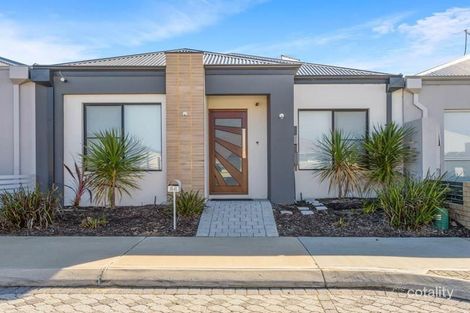 24 Towarri Way, Wandi, WA 6167