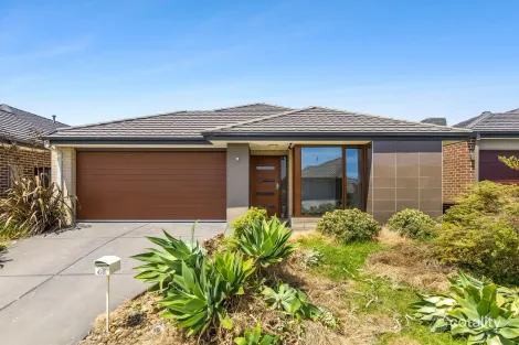 45 Blackledge Dr, Clyde North, VIC 3978