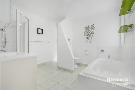 Property photo of 11 York Court Wynyard TAS 7325