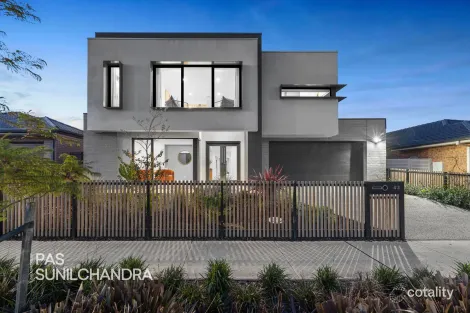 43 Oconnor Ave, Clyde North, VIC 3978