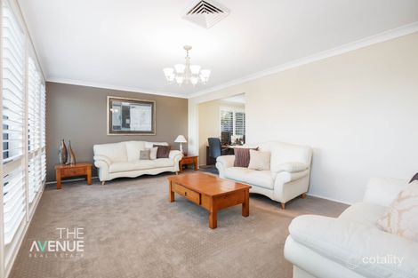 Property photo of 27 Emlyn Place Beaumont Hills NSW 2155
