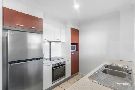 Property photo of 8/960 Wynnum Road Cannon Hill QLD 4170