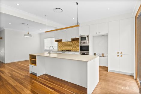 Property photo of 39 Phillips Crescent Mangerton NSW 2500