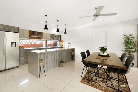 Property photo of 2 Banyandah Close Birtinya QLD 4575