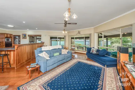 Property photo of 11 Battunga Road Meadows SA 5201