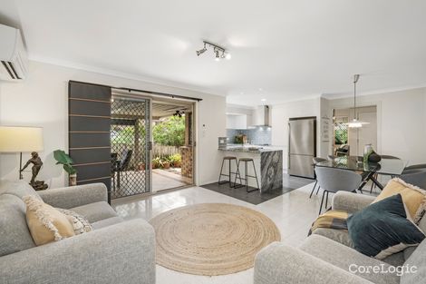Property photo of 19 Bangalow Place Albany Creek QLD 4035