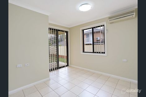 Property photo of 2/133 Toongabbie Road Toongabbie NSW 2146