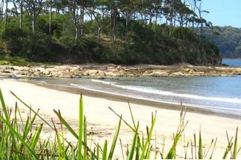 Property photo of 44 Wallarah Street Surfside NSW 2536