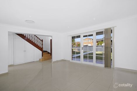 Property photo of 11 Monaro Close Bossley Park NSW 2176