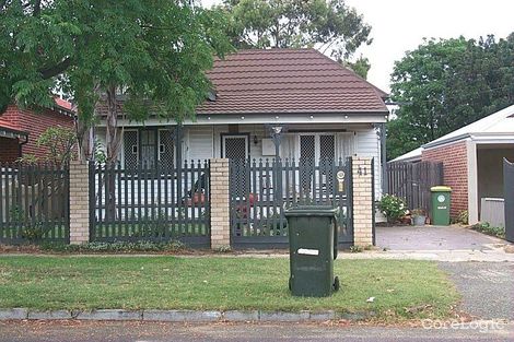 41 Gwenyfred Rd, Kensington, WA 6151