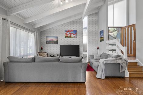 Property photo of 14 June Square Ringwood North VIC 3134