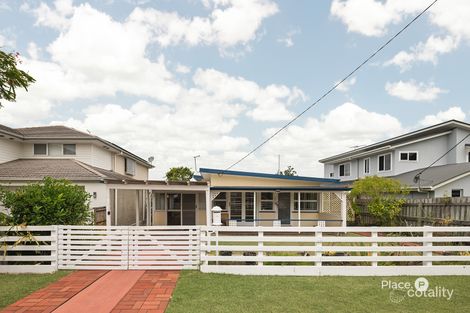 40 Camelot St, Tennyson, QLD 4105