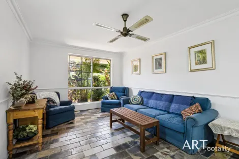 Property photo of 27/1 Moondine Drive Wembley WA 6014