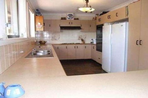 Property photo of 14 Julia Close West Hoxton NSW 2171