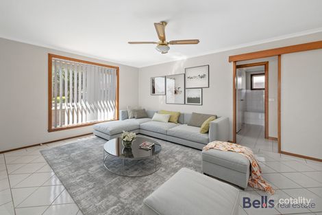 Property photo of 24 Paringa Drive St Albans VIC 3021