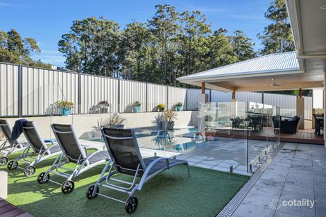 Property photo of 4 The Grove Tallwoods Village NSW 2430