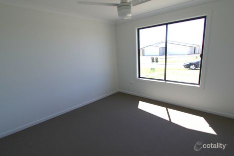 Property photo of 9 Newman Drive Emerald QLD 4720