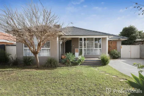 Property photo of 23 Curlew Close Melton VIC 3337