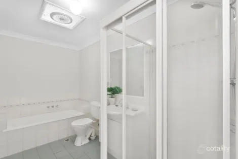 Property photo of 13 Jarrah Place Fitzgibbon QLD 4018