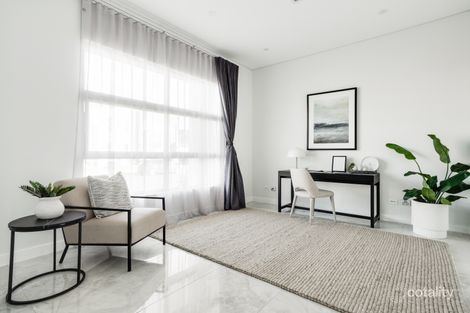 Property photo of 194 Willowdale Drive Denham Court NSW 2565