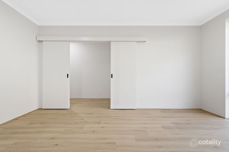 Property photo of 105 Eveline Road Viveash WA 6056