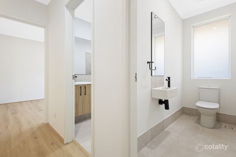 Property photo of 105 Eveline Road Viveash WA 6056