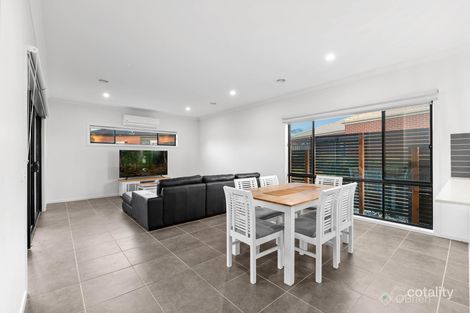 Property photo of 90 Mackillop Way Clyde North VIC 3978