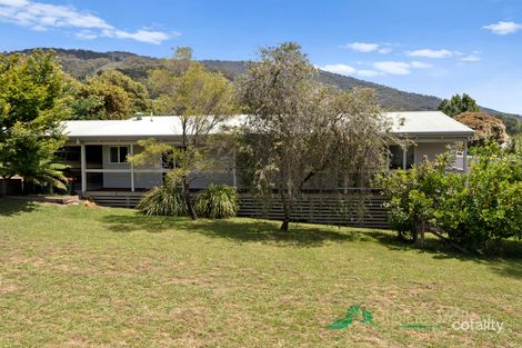 12 Myrtle St, Tawonga South, VIC 3698