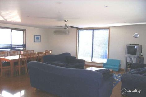 Property photo of 8 Gilmore Street Smiths Beach VIC 3922