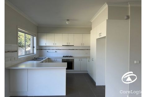 Property photo of 96 Cook Street Drouin VIC 3818