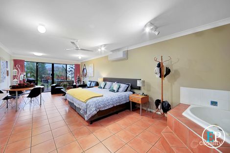 15/1 Pebble Beach Dr, Coral Cove, QLD 4670