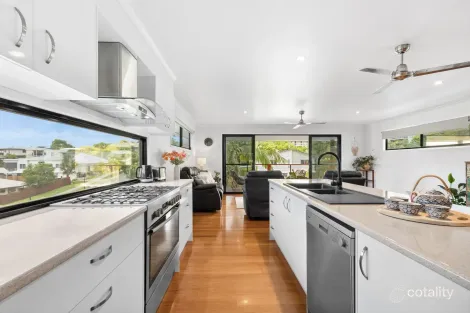 Property photo of 68 Robertson Drive Burnside QLD 4560