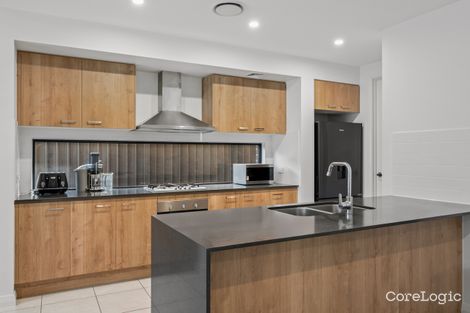 Property photo of 12 Vines Way Catherine Field NSW 2557