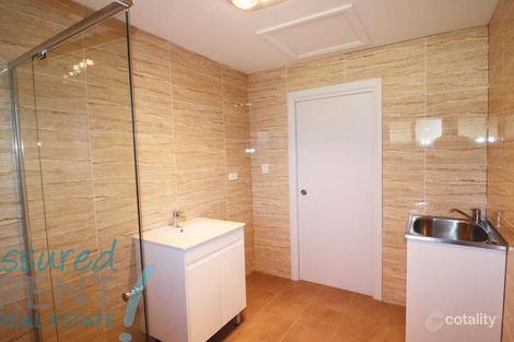 4a Sebastian Ave, Rosemeadow, NSW 2560