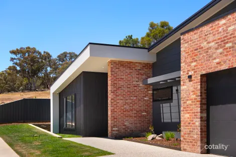 Property photo of 2/59 Moscript Street Campbells Creek VIC 3451