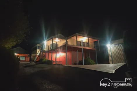 15 Penelope St, St Helens, TAS 7216