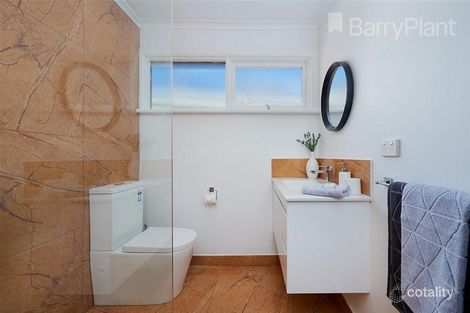 Property photo of 30 Alexander Avenue Dandenong VIC 3175
