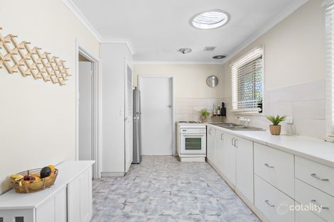 Property photo of 2 Bidgee Street Frankston VIC 3199