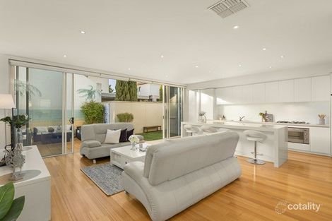 Property photo of 112 Beach Street Port Melbourne VIC 3207