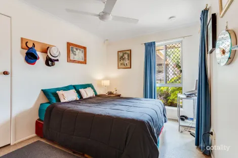 Property photo of 19 Olivia Drive Kallangur QLD 4503