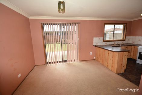 Property photo of 27 Chivers Close Bowenfels NSW 2790