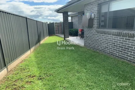 Property photo of 4A Milton Circuit Oran Park NSW 2570