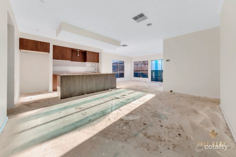 Property photo of 27 Falu Parade Tarneit VIC 3029