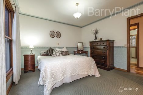 Property photo of 127 Mansfield Avenue Mount Clear VIC 3350