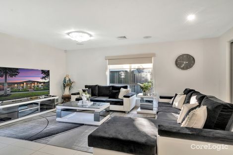Property photo of 22 Versant Drive Craigieburn VIC 3064